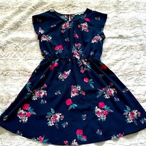 Short sleeve summer dress